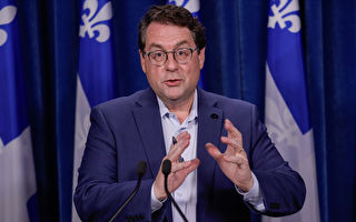 魁北克教育部长拒绝中小学男女同厕