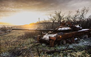乌军掳获俄军坦克 以俄语询问原厂如何操作