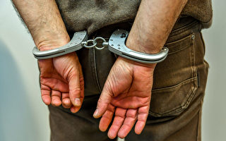 洛县公关部发言人因儿童色情指控被捕