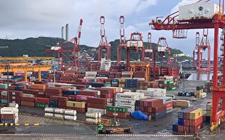 台湾出口对中国降至22年来新低 对美增64.1%
