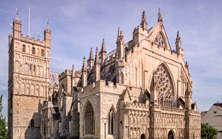 埃克塞特大教堂：英國哥特式建築之美