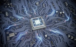 雷蒙多：美國需繼續投資芯片 滿足AI發展需求