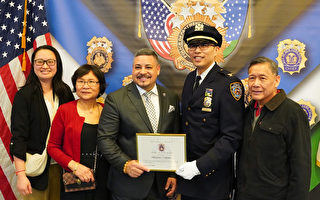 紐約市警局新聞室主任張仕興成最年輕華人督察