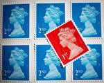 中國假郵票混入英國 議員：中共是幕後黑手