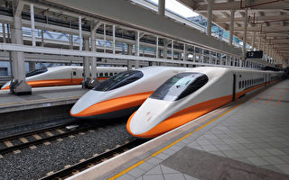 日網紅帶工程師父親搭乘台高鐵：比新幹線快