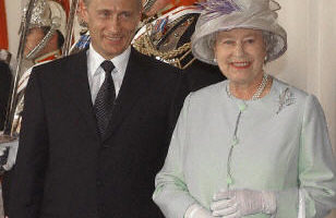 俄總統一個世紀來首次訪問英國