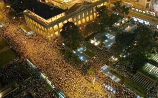 组图：香港反23条 五万人七九再聚会(二)