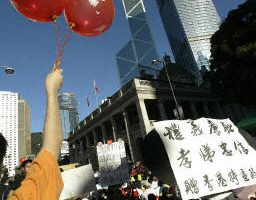華盛頓郵報：香港民主示威要求還政於民