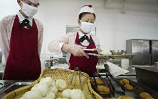 扬州大学六十名学生食物中毒