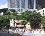 政府業界配套不足 自由行逼爆香港