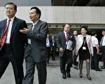 董撤安全法草案  分析家称“中央幕后指使”