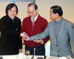 邱义仁：调查枪击真相不需总统颁紧急命令