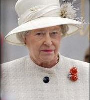 英国女王吁英法两国抛开伊拉克战争歧异