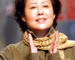 《走出藍水河》 斯琴高娃裹腳演村婦