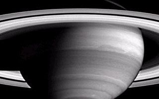 卡西尼号所摄最新土星影像