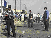 伊拉克保安部队与叛军在摩苏尔交火