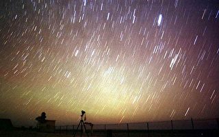 英仙座星雨最高峰 期待星爆每小时1000颗