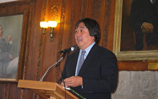 耶鲁法学院长谈亚裔在西方世界立足