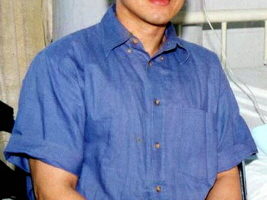 人物简介：柬埔寨新国王西哈莫尼