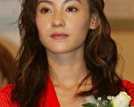 放弃影坛现有的成就地位 张柏芝再战乐坛得小心