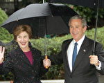 組圖：布什總統當選後首日行程