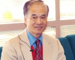 何均利  —  三十年不悔的文化义工