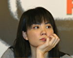 王菲15歲賺到的第一筆錢 成為“小富婆”