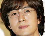 裴勇俊 高贤贞月入上亿元