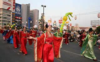 组图：日本最大节庆 “博多港口节”