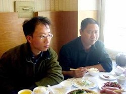 警察恐吓：如果你退党就办你！