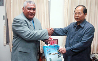 吐瓦魯總理拜會許財利  盼增進觀光漁業交流