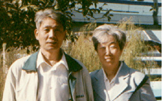 在美工程師鄭文利父母因信仰被捕
