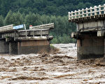 辽宁9条干线公路25座桥梁被暴雨冲毁