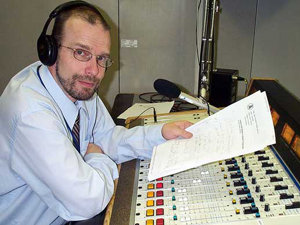 圖:前自由歐洲電台(Radio Free Europe)記者兼編輯彼得-茲維古立思(Peter Zvagulis) (https://zvagulis.com) 圖:前自由歐洲電台(Radio Free Europe)記者兼編輯彼得-茲維古立思(Peter Zvagulis) (https://zvagulis.com)