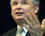 波兰权利与公正党总理候选人雅罗斯瓦夫‧卡钦斯基(JANEKSKARZYNSKI/AFP/Getty Images)