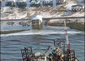 墨西哥湾一百零九个钻油平台遭飓风吹毁