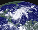 威尔玛飓风增强为5级 周末威胁佛州