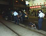 组图：货车撞伤女途人