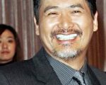 与斯琴高娃赵薇过招 周润发上海演绎“黄昏恋”
