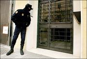 西班牙警方逮捕十六名恐怖份子嫌犯