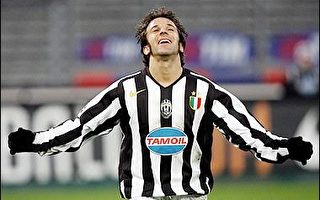 义甲足球：皮耶罗演帽子戏法  射手榜居第一