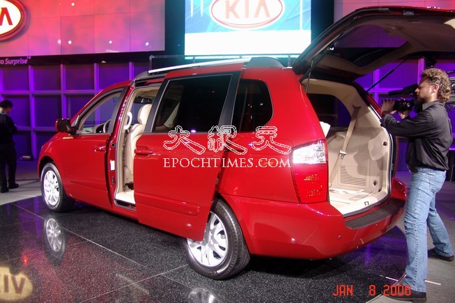 Kia Minivan(大纪元)
