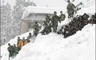 日本今冬创纪录大雪  死亡人数突破百人