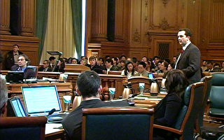 旧金山市议会通过谴责迫害法轮功议案