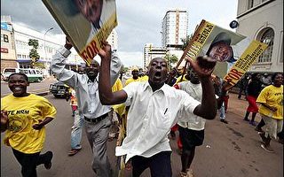 烏干達26年首度多黨選舉 現總統大幅領先
