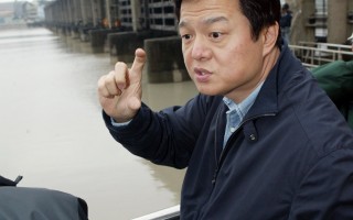 周锡玮视察板新水厂要求加速县市共饮翡翠水