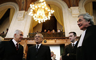巴尔干种族屠杀 国际法庭开审
