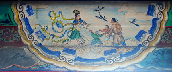 颐和园长廊上“牛郎织女鹊桥会”的彩绘。（公有领域）