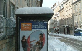法國四十至四十五公分積雪 憂喜參半
