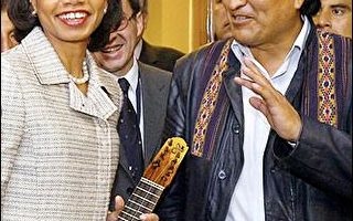 玻国总统赠莱斯吉他  显现美玻对毒品歧见